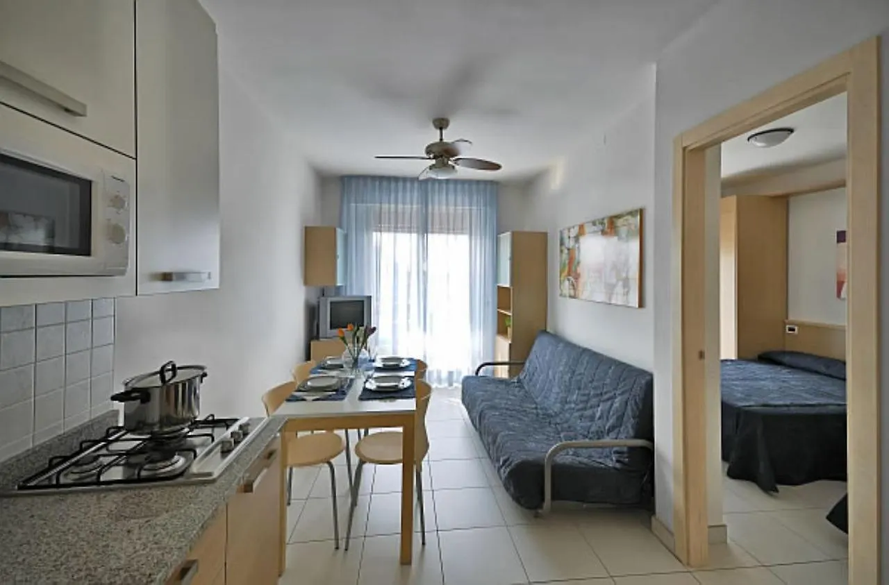Residence Zenith Caorle 3*,  Włochy
